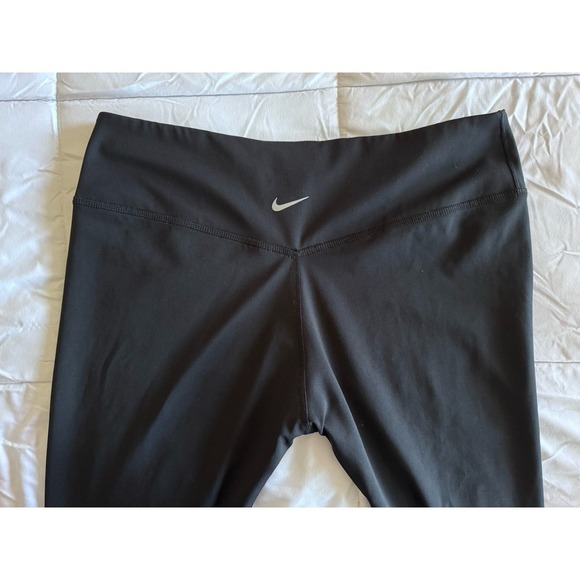 NIKE Size [XL] Women TIGHT FIT HIGH RISE Yoga 7/8 Leggings-Black, Swoosh Pocket - Picture 3 of 11